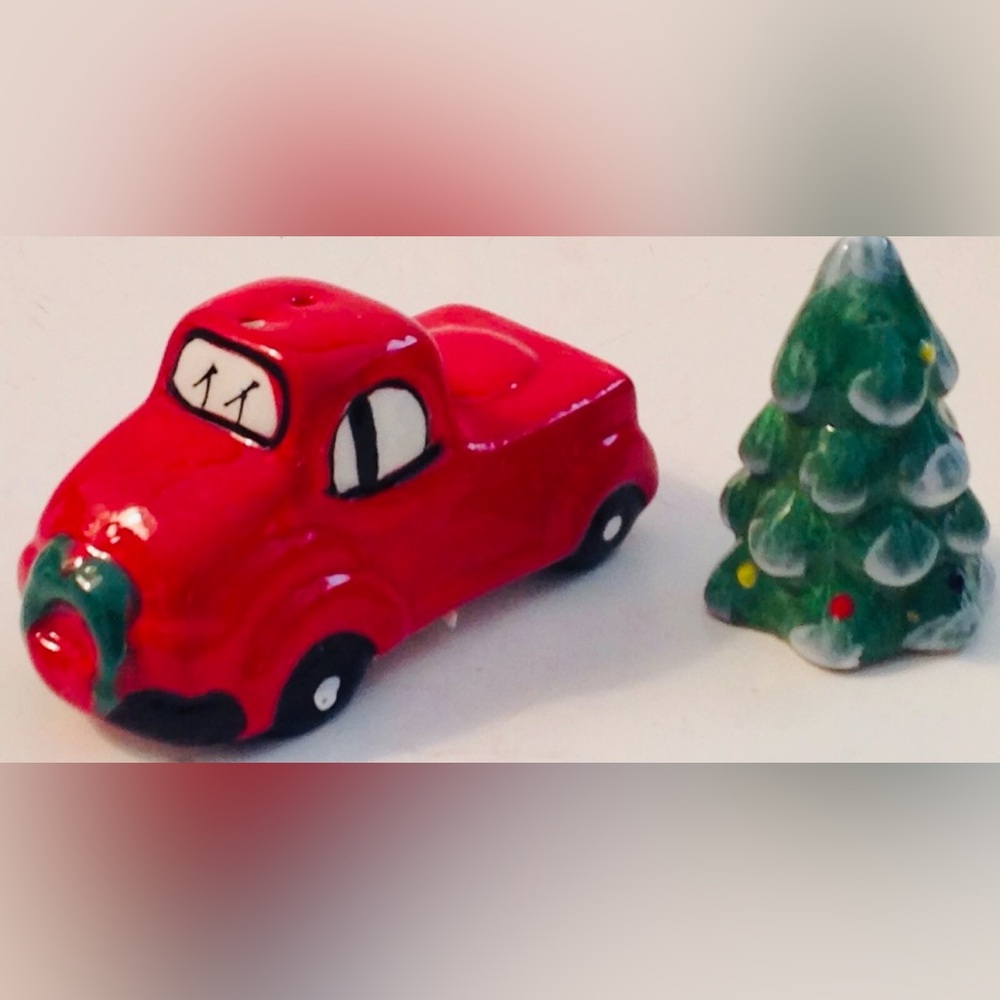 Gerson Christmas Salt & Pepper Shakers Red Pickup Truck Pine Tree  Porcelain